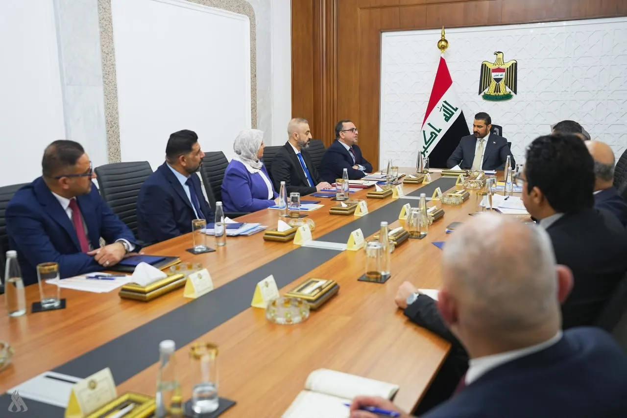 رئيس الوزراء يوجه بتوفير التخصيصات المالية المناسبة لوزارة الصحة