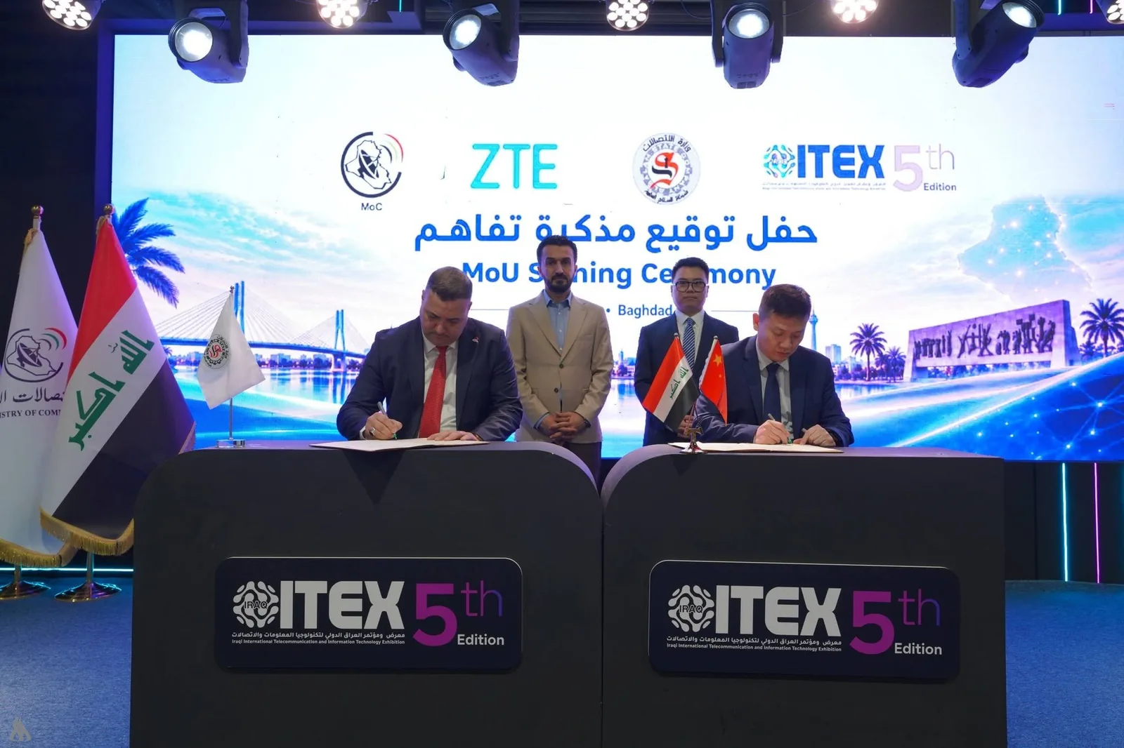 الاتصالات تعلن توقيع مذكرة تفاهم مع (ZTE) الصينية لتعزيز التعاون بمجالات التكنولوجيا
