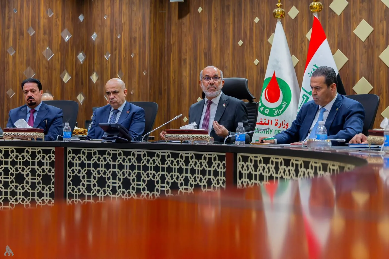 وزير النفط: الأزمة بدأت تتهاوى ونخطو خطوات واثقة لدعم الاقتصاد الوطني