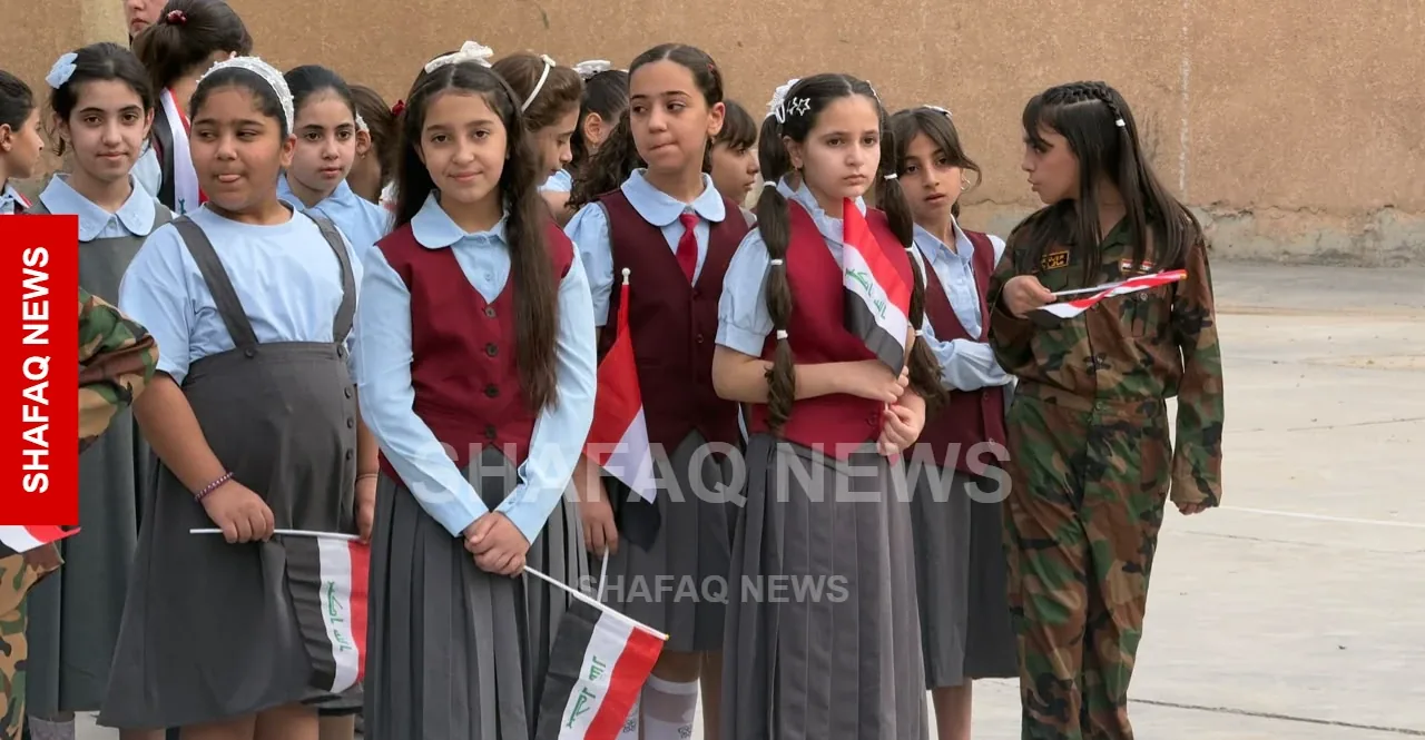 عودة إلى المقاعد الدراسية.. ملايين الطلبة يدشنون العام الدراسي الجديد في العراق (صور)