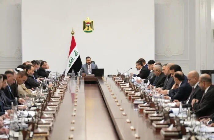 رئيس الوزراء يثمّن جهود المحافظات التي استكملت إجراءات مبادرة مليون قطعة أرض سكنية