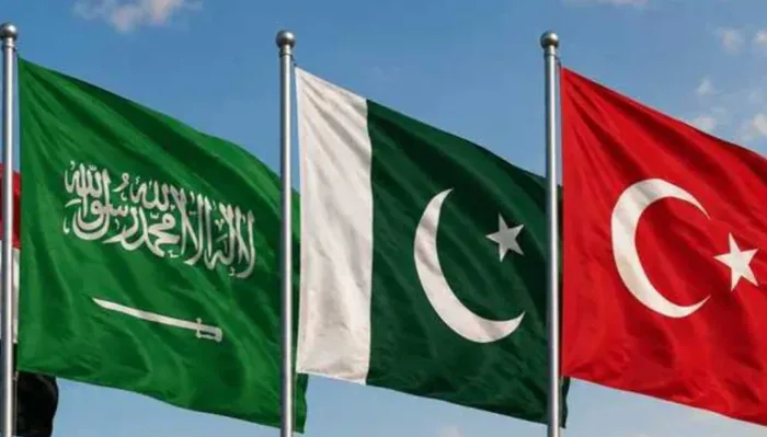 باكستان والسعودية وتركيا تتفق على نشر سريع للقوات في السعودية