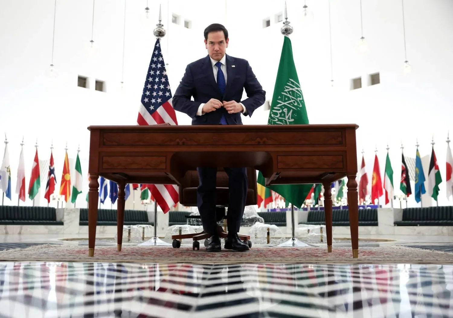 واشنطن: السعودية واليمن ترفضان تحكم الحوثيين بمضيق باب المندب
