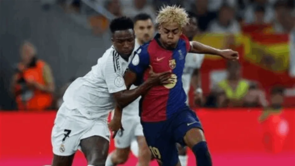 ريال مدريد يدعم فينيسيوس رغم البداية المتعثرة.. أرقامه تقترب من يامال