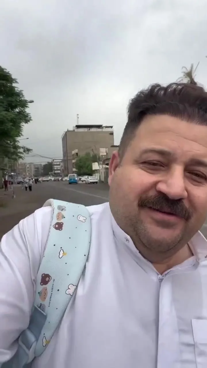 تفاعل واسع مع فيديو لفرحة أب عراقي بابنته في أول يوم دراسي