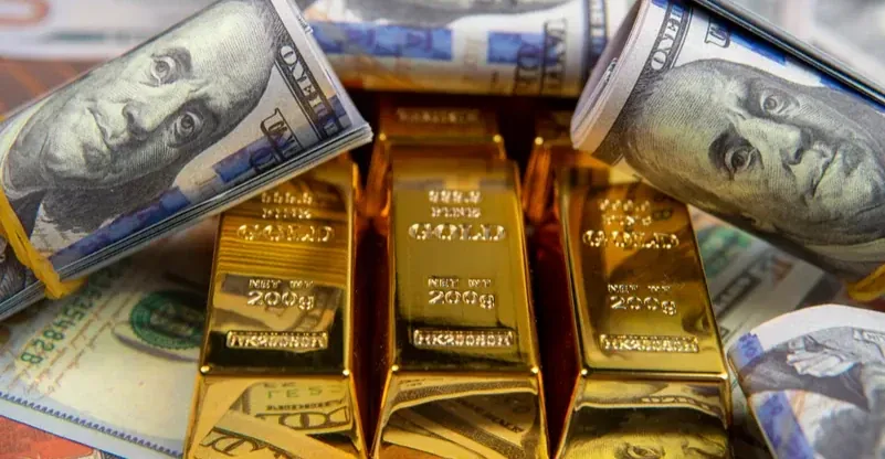 عالمياً.. الذهب يتعافى من أدنى مستوى في شهرين مع تراجع الدولار