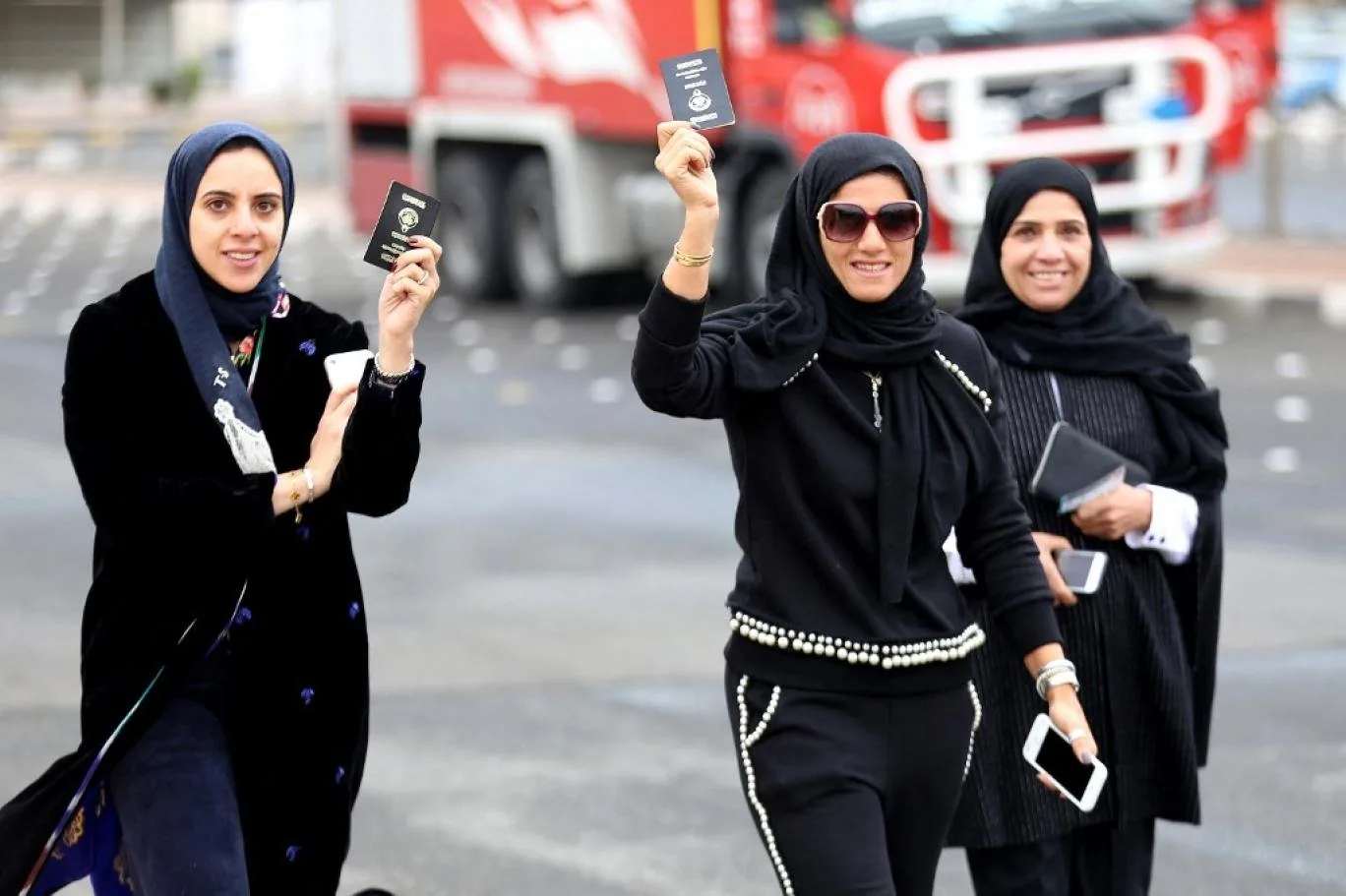 عشرات العراقيات عالקות في الكويت إثر إسقاط الجنسية
